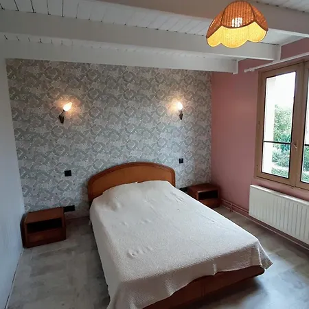 Prázdninový dům Maison Cosy & Jardin Prive Plages A 5 Min Tourville-sur-Sienne