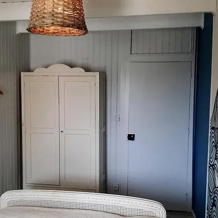 Holiday home Maison Cosy & Jardin Prive Plages A 5 Min